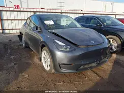 7SAYGAEE5PF895329 2023 TESLA MODEL Y