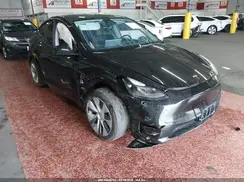 7SAYGAEE5PF904028 2023 TESLA MODEL Y