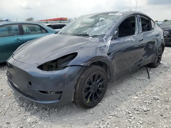 7SAYGAEE5PF906457 2023 TESLA MODEL Y - Image 1
