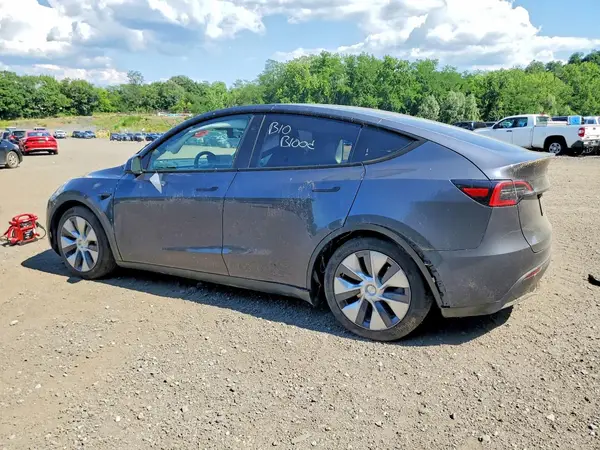 7SAYGAEE5PF932668 2023 TESLA MODEL Y - Image 2