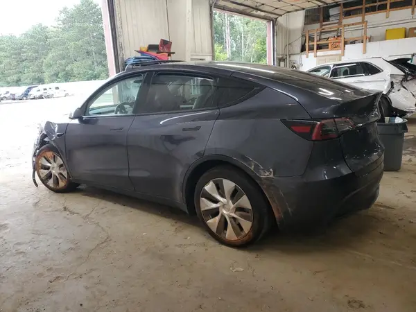 7SAYGAEE5PF934680 2023 TESLA MODEL Y - Image 2