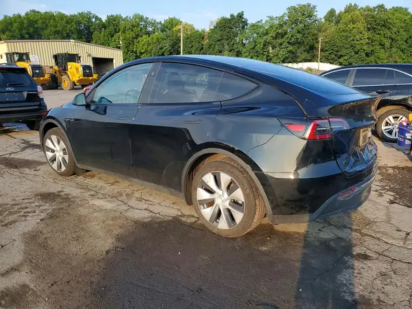 7SAYGAEE5PF965038 2023 TESLA MODEL Y - Image 2