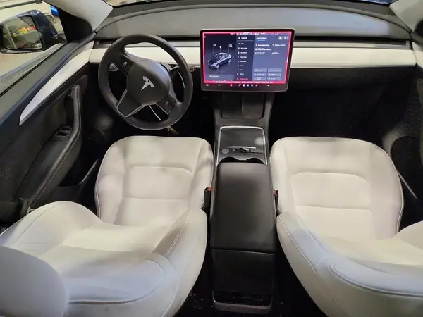 7SAYGAEE5PF968408 2023 TESLA MODEL Y - Image 8