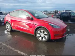 7SAYGAEE5PF979425 2023 TESLA MODEL Y