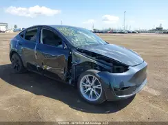 7SAYGAEE5RF016480 2024 TESLA MODEL Y