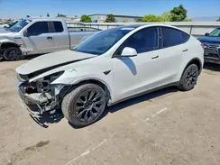 7SAYGAEE5RF041279 2024 TESLA MODEL Y