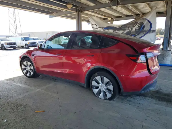 7SAYGAEE5RF069275 2024 TESLA MODEL Y - Image 2