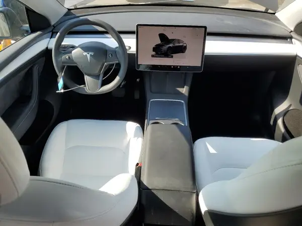 7SAYGAEE5RF098615 2024 TESLA MODEL Y - Image 8
