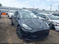 7SAYGAEE5RF186418 2024 TESLA MODEL Y