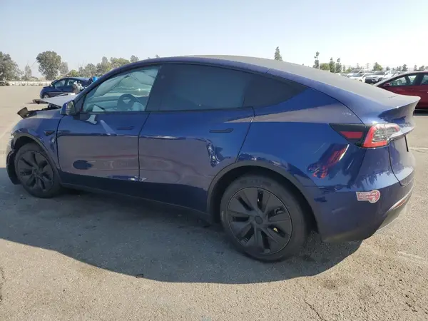7SAYGAEE5RF205498 2024 TESLA MODEL Y - Image 2