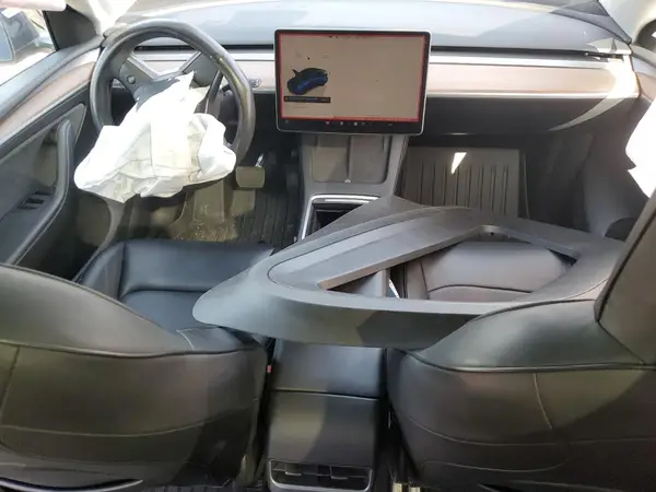 7SAYGAEE5RF205498 2024 TESLA MODEL Y - Image 8