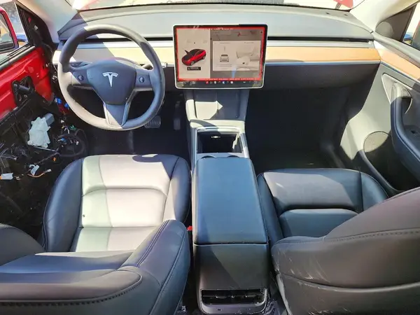 7SAYGAEE5RF981338 2024 TESLA MODEL Y - Image 8