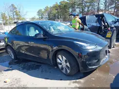 7SAYGAEE5RF983185 2024 TESLA MODEL Y