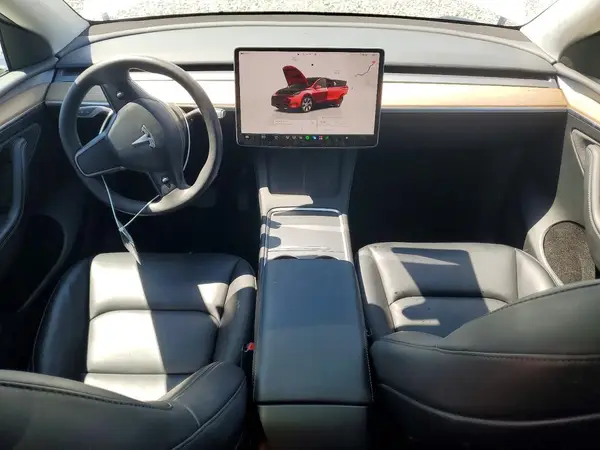 7SAYGAEE5RF994669 2024 TESLA MODEL Y - Image 8