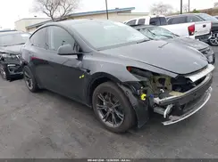 7SAYGAEE5SF216913 2025 TESLA MODEL Y