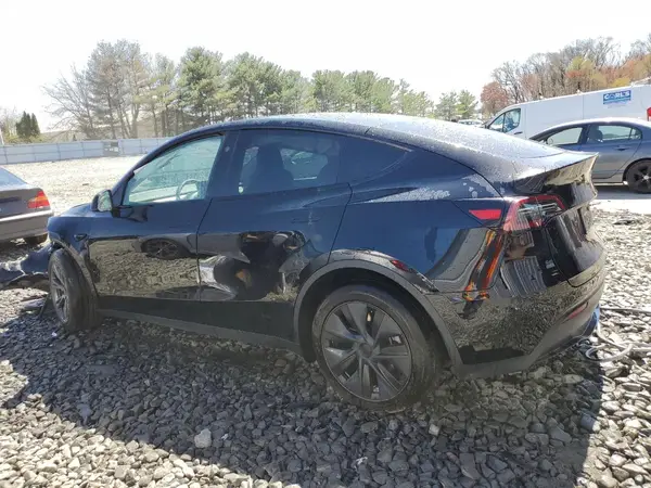7SAYGAEE5SF217365 2025 TESLA MODEL Y - Image 2