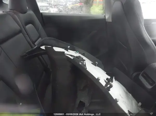 7SAYGAEE5SF229466 2025 TESLA MODEL Y - Image 8