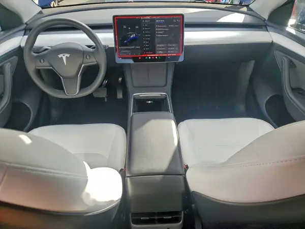 7SAYGAEE5SF253878 2025 TESLA MODEL Y - Image 8