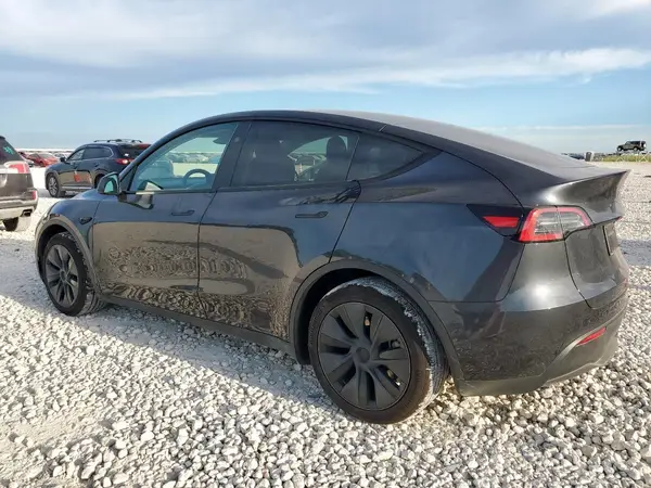 7SAYGAEE5SF287996 2025 TESLA MODEL Y - Image 2