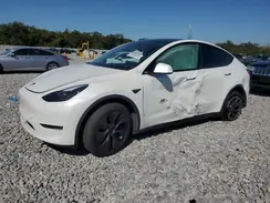 7SAYGAEE5SF289828 2025 TESLA MODEL Y