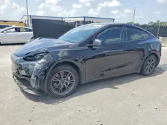 7SAYGAEE5SF296875 2025 TESLA MODEL Y