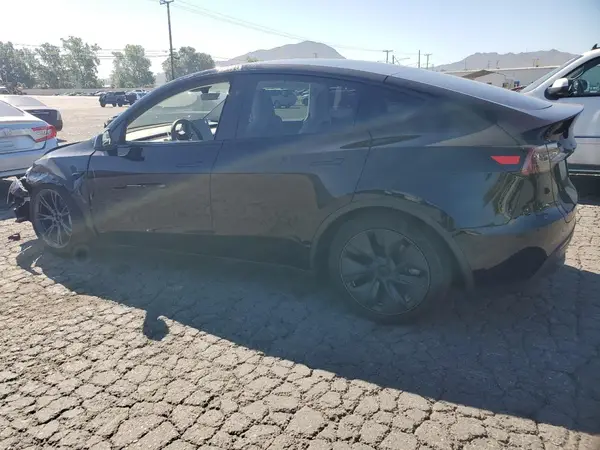 7SAYGAEE5SF312735 2025 TESLA MODEL Y - Image 2