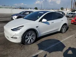 7SAYGAEE6NF311940 2022 TESLA MODEL Y