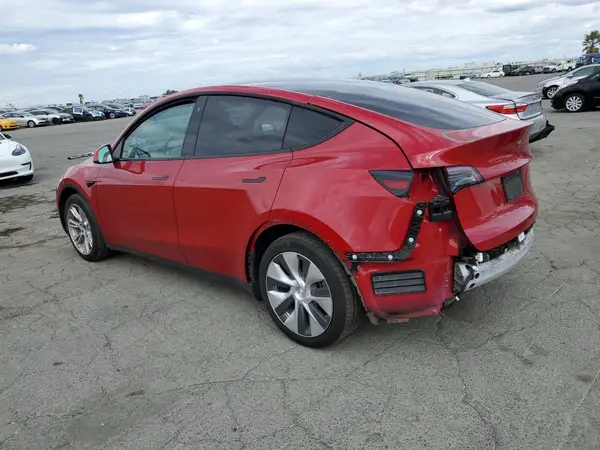 7SAYGAEE6NF314563 2022 TESLA MODEL Y - Image 2