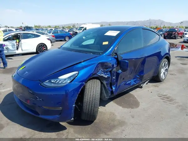 7SAYGAEE6NF340712 2022 TESLA MODEL Y - Image 2
