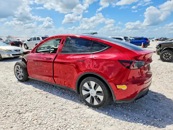 7SAYGAEE6NF350835 2022 TESLA MODEL Y - Image 2