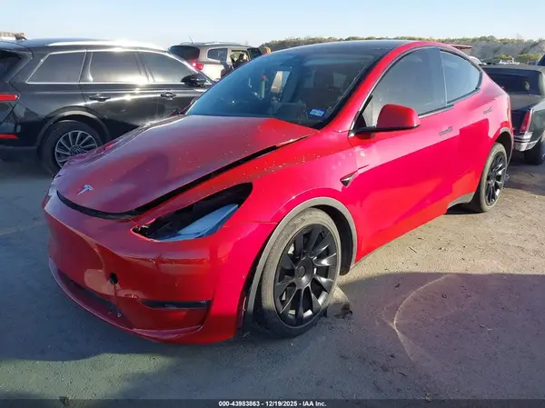 7SAYGAEE6NF457237 2022 TESLA MODEL Y - Image 2