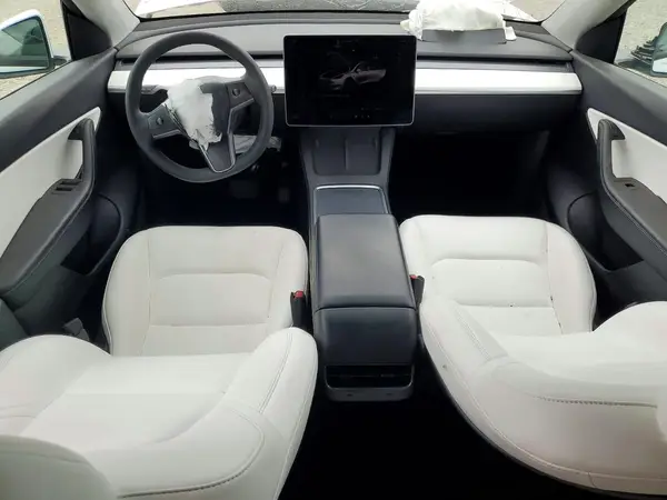7SAYGAEE6NF469422 2022 TESLA MODEL Y - Image 8