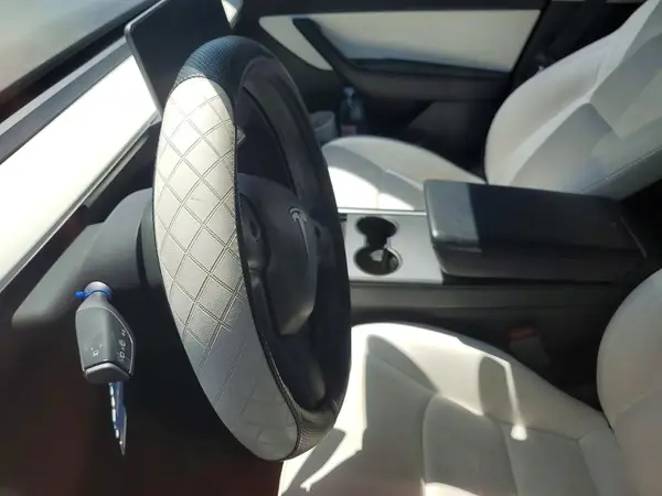 7SAYGAEE6NF489086 2022 TESLA MODEL Y - Image 8
