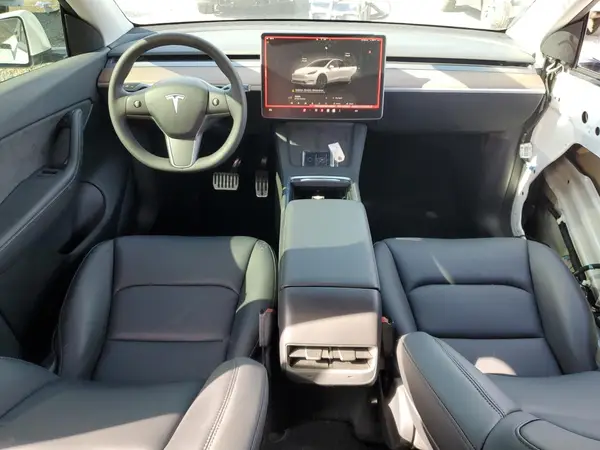 7SAYGAEE6NF489864 2022 TESLA MODEL Y - Image 8