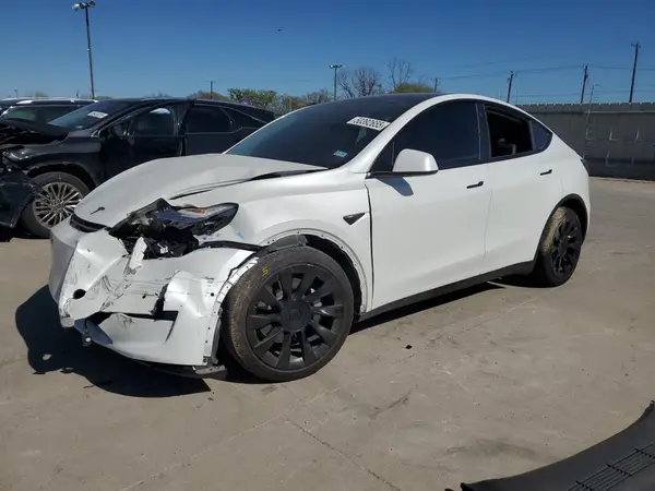 7SAYGAEE6NF506405 2022 TESLA MODEL Y - Image 1