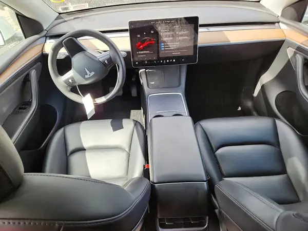7SAYGAEE6NF523964 2022 TESLA MODEL Y - Image 8