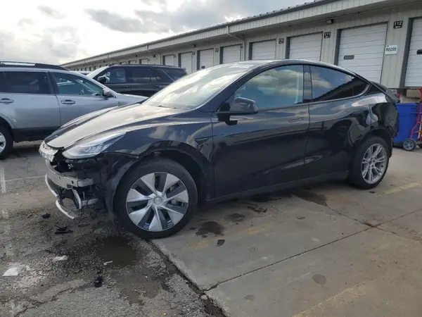 7SAYGAEE6NF574381 2022 TESLA MODEL Y - Image 1