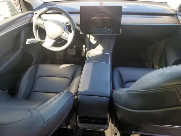7SAYGAEE6NF576535 2022 TESLA MODEL Y - Image 8