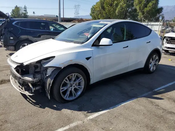 7SAYGAEE6PF601422 2023 TESLA MODEL Y - Image 1