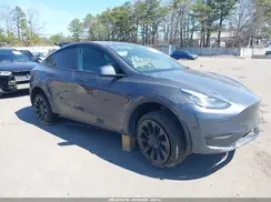 7SAYGAEE6PF612288 2023 TESLA MODEL Y