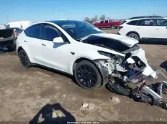 7SAYGAEE6PF664729 2023 TESLA MODEL Y
