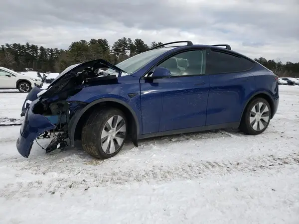 7SAYGAEE6PF667971 2023 TESLA MODEL Y - Image 1