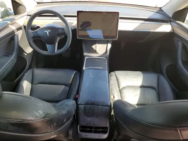 7SAYGAEE6PF700385 2023 TESLA MODEL Y - Image 8