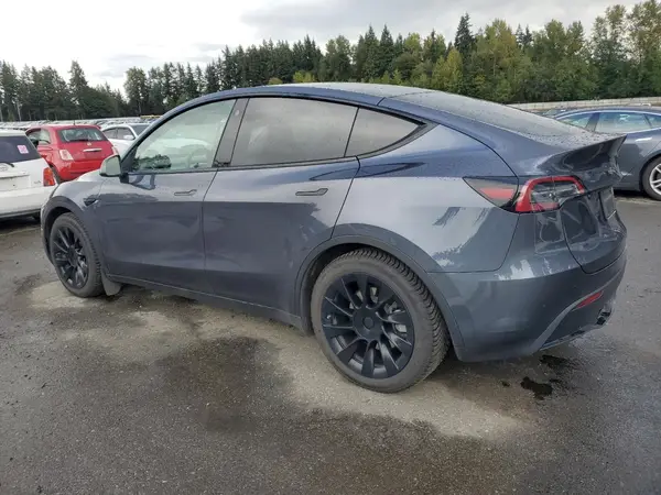 7SAYGAEE6PF761719 2023 TESLA MODEL Y - Image 2