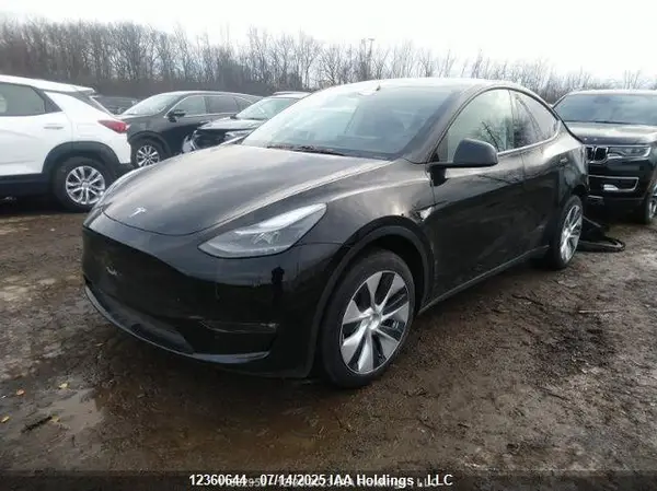7SAYGAEE6PF765236 2023 TESLA MODEL Y - Image 2