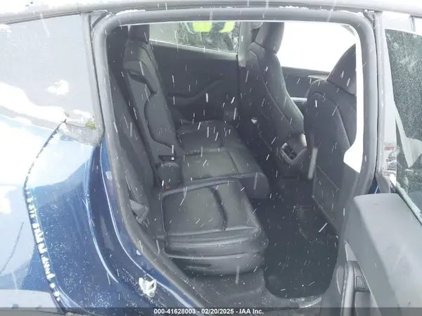 7SAYGAEE6PF770971 2023 TESLA MODEL Y - Image 8