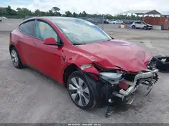 7SAYGAEE6PF777290 2023 TESLA MODEL Y