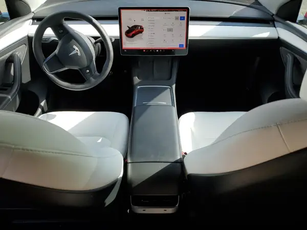 7SAYGAEE6PF785809 2023 TESLA MODEL Y - Image 8
