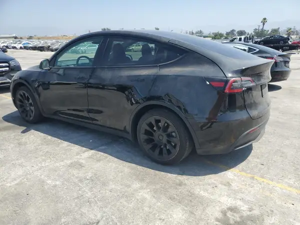 7SAYGAEE6PF796339 2023 TESLA MODEL Y - Image 2