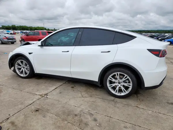 7SAYGAEE6PF802463 2023 TESLA MODEL Y - Image 2